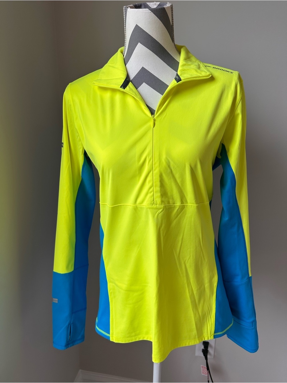 Brooks High Vis Running Pullover Half Zip Women’s Medium Neon Yellow Blue GUC